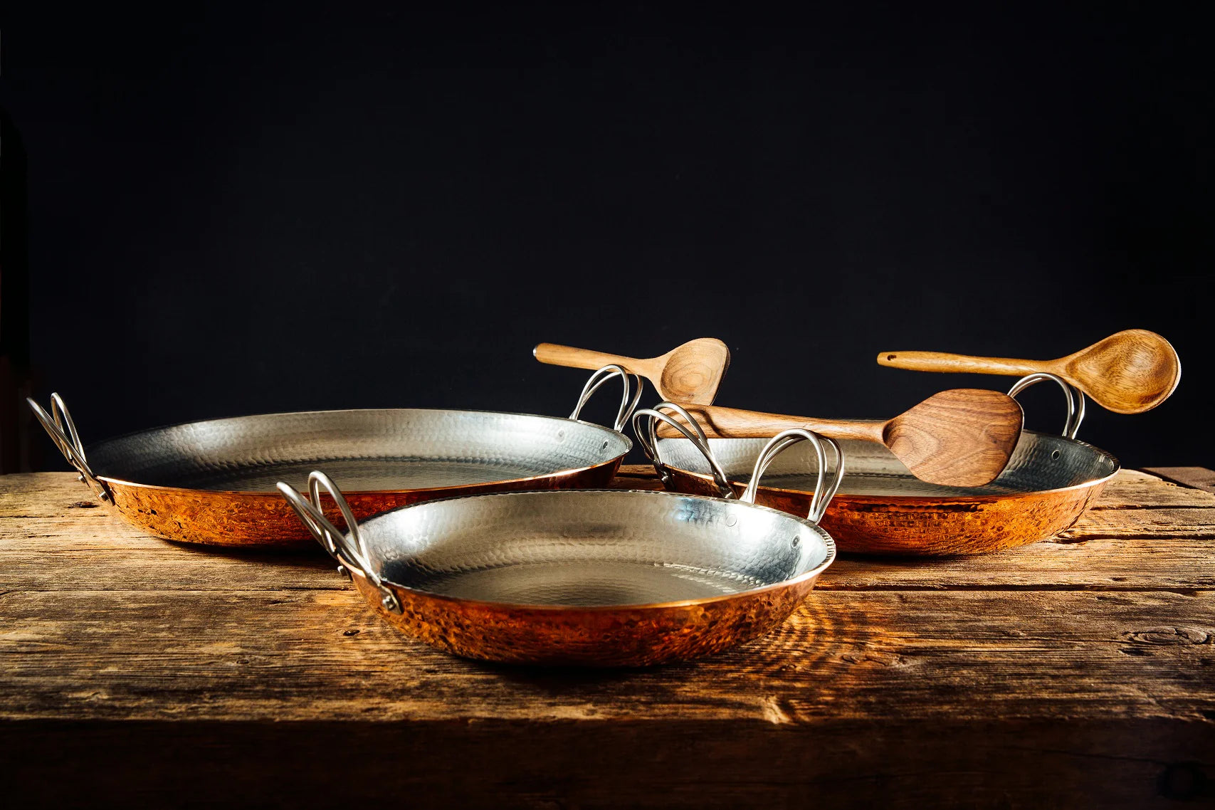 copper paella pan